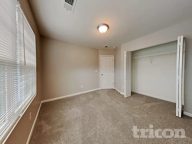 26 Routhland Ct — Photo 13
