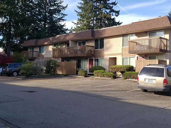 2nd image of 20230 60th Ave W APT 10