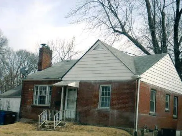 308 Henquin Dr, Saint Louis, MO 63135