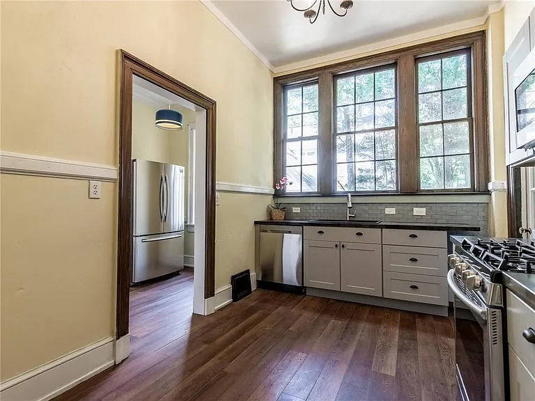 1681 E Clifton Rd NE — Photo 19
