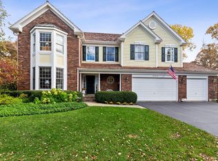 28515 Oakhaven Ct, Lake Bluff, IL 60044