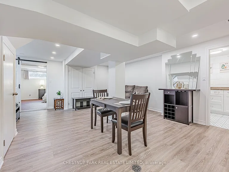 3 Sanctbury Pl #LOWER — Photo 2