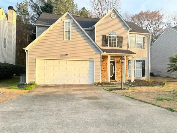 2182 Fall Creek Ldg, Loganville, GA 30052