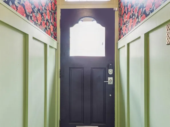 816 Dickinson St, Philadelphia, PA 19147