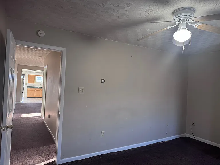 178 S Nesbitt St #C — Photo 6