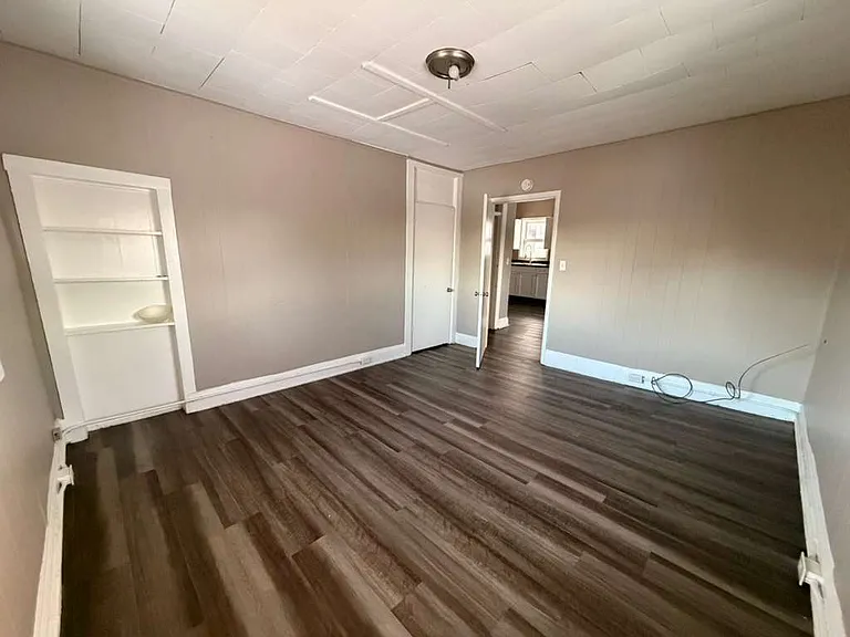 462 3rd St #3 — Photo 9