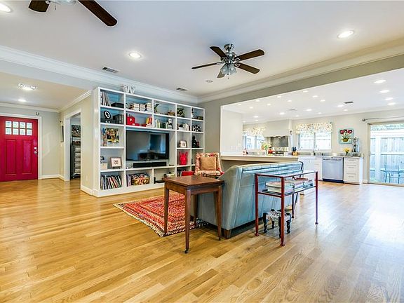 4th image of 7434 Dalewood Ln