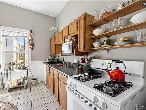4th image of 2029 W Main St APT 1