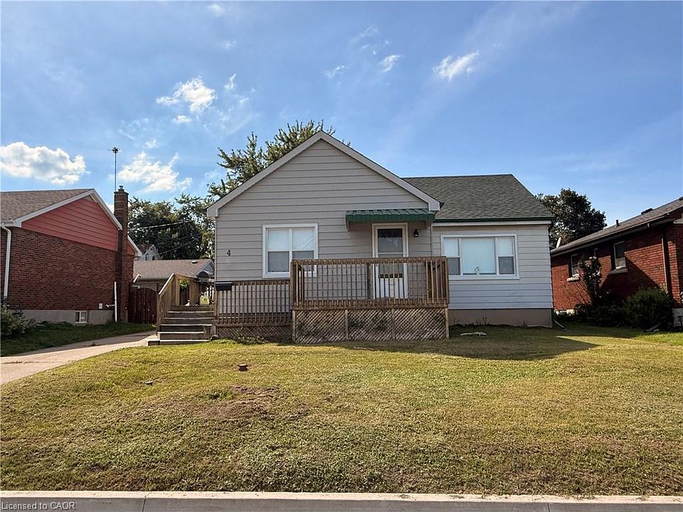1st image of 4 Conlon Cres