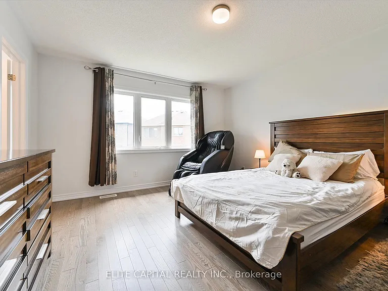 65 Seedling Cres — Photo 20
