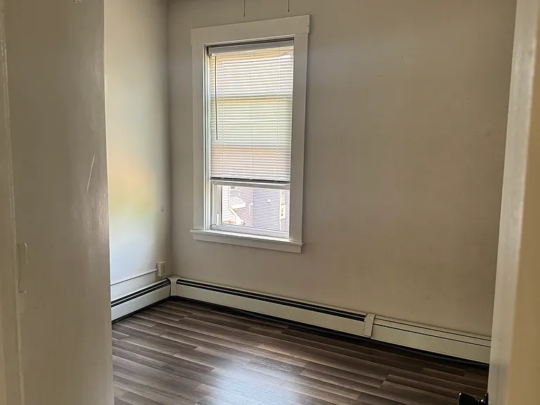 276 Park Ave #2 — Photo 6