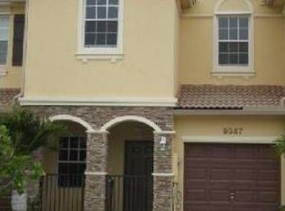 9347 SW 219th St, Cutler Bay, FL 33190