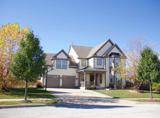 1381 Greco Rd, Schaumburg, IL 60193