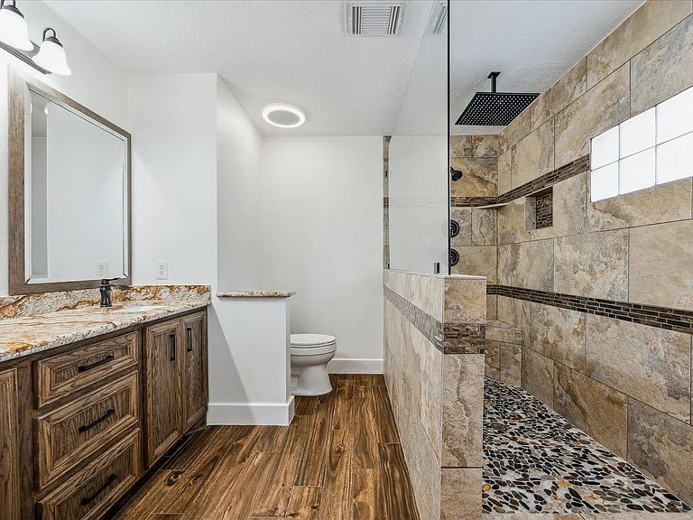 262 Rolling Brook Dr — Photo 16