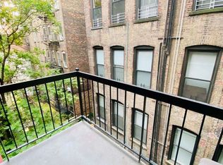 226 E 25th St #A4, New York, NY 10010