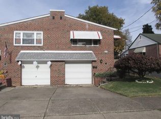 717 Emerson St, Philadelphia, PA 19111
