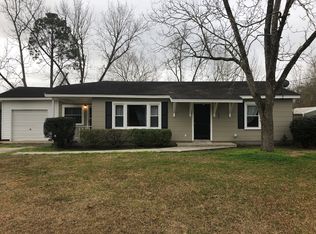 606 E Laurel St, Atmore, AL 36502