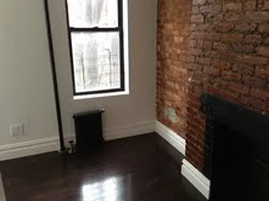 Rented by Compass | media 27