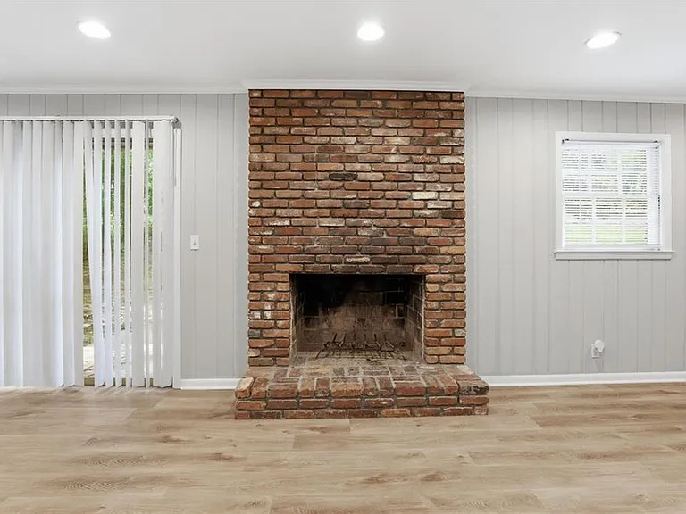 4411 Langdon Dr — Photo 24