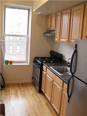 Rented by Leiter Realty Group LLC | media 36