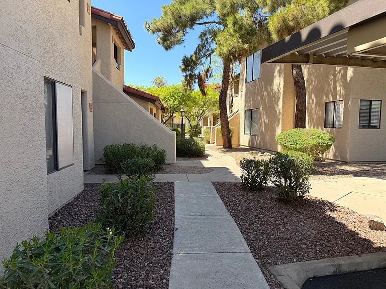 7008 E Gold Dust Ave #124 — Photo 32