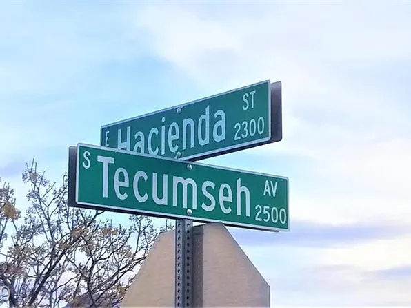 2530 Tecumseh Ave, Pahrump, NV 89048