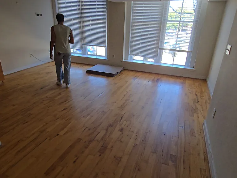 14 W Broad St #208 — Photo 3