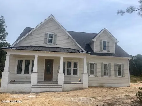 320 Rose Dale Court, Pinehurst, NC 28374