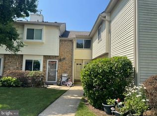 13 Chatham Ct, East Windsor, NJ 08520