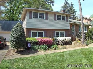 3808 Rosehedge Ln, Charlotte, NC 28205