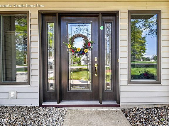 5th image of 314 Dublin Ln