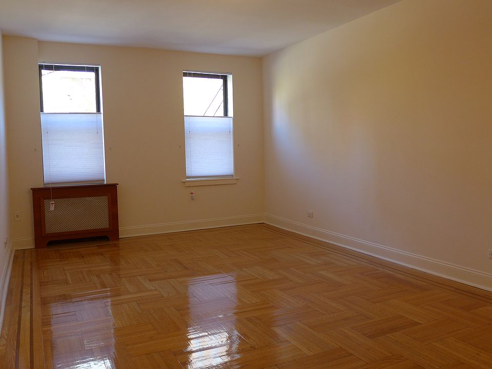 1st image of 3111 Broadway APT 2J