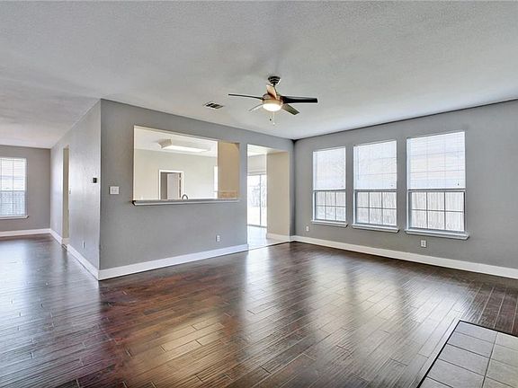 3rd image of 1307 Casa Blanca Cv