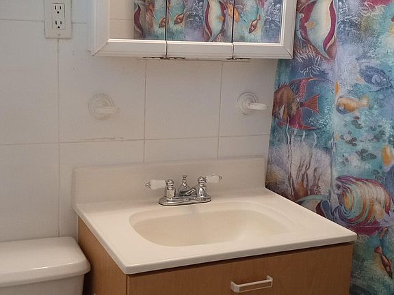 2nd image of 6494 Collins Ave APT 24