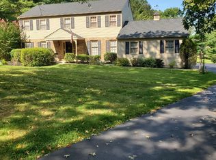 809 Tally Ho Ln, Chester Springs, PA 19425