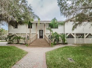 555 Disston St, Crystal Beach, FL 34681