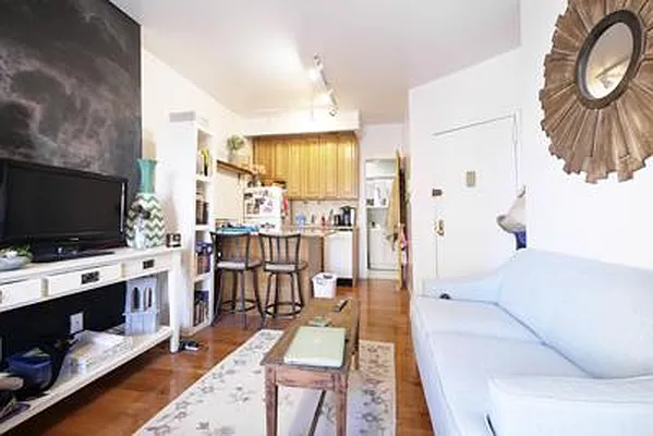 Rented by NMRE | media 30