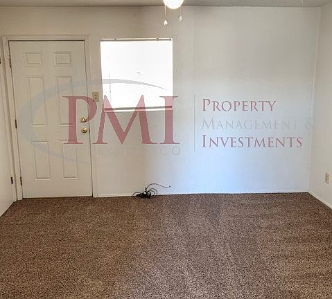 2nd image of 2000 Desert Dr APT 6