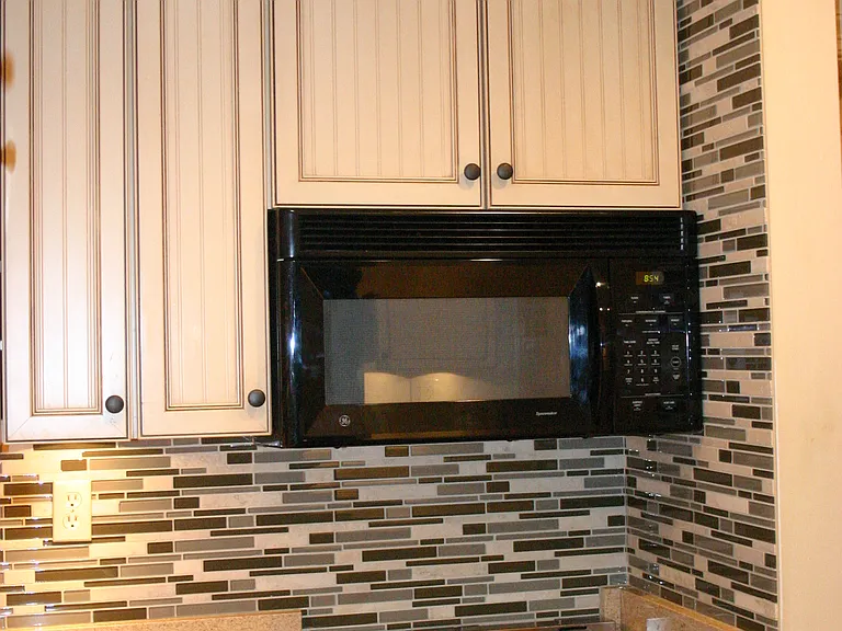 1201 Sunken Rd #1/2 — Photo 5