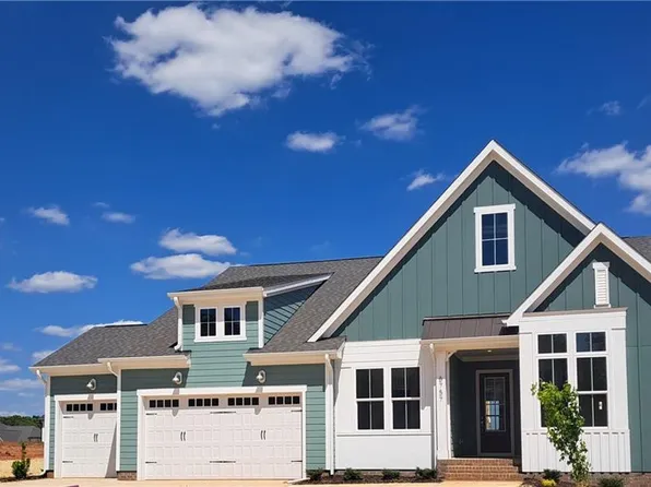 6757 Honeycutt Reserve Dr, Oak Ridge, NC 27310