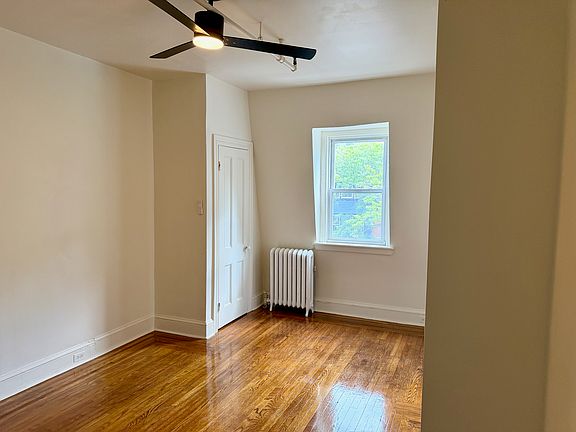 3rd image of 206 Nassau St APT 3