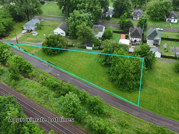 2202 E Gould, Sedalia, MO 65301
