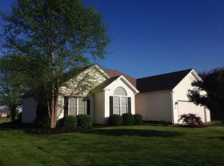827 Muirfield Cir, Bowling Green, KY 42104