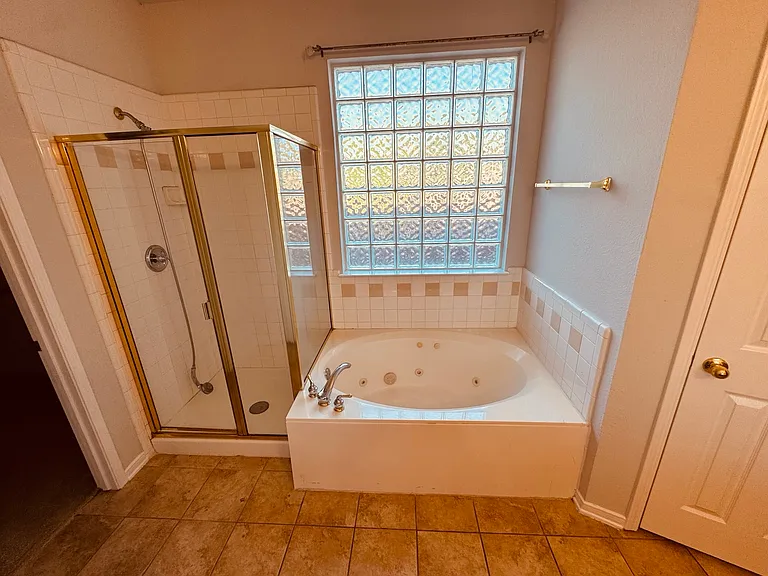 3813 Cedar Ridge Ct — Photo 19