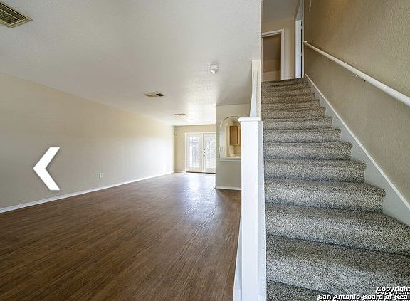 4th image of 11215 Vollmer Ln