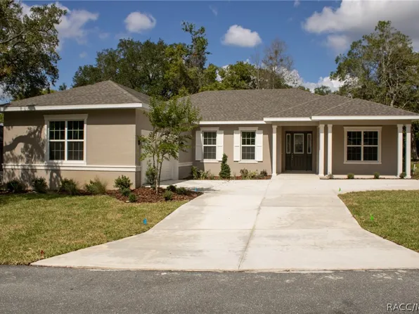 3030 W Bermuda Dunes Dr, Lecanto, FL 34461