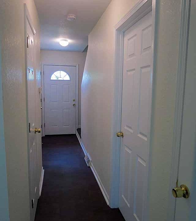 Front door & Main hallway.