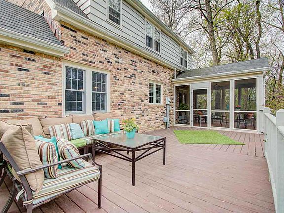 2nd image of 3015 Beacon Ct