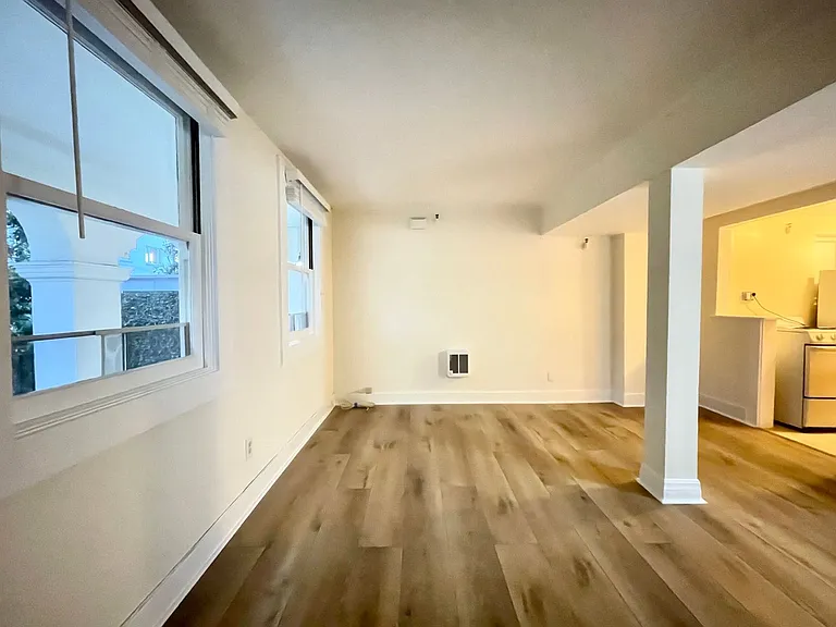 2632 Larkin St #203R — Photo 3