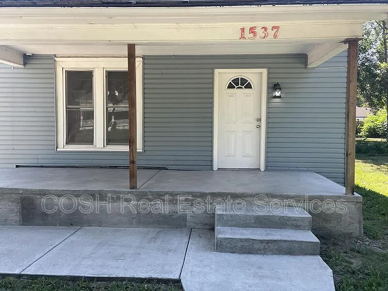 1537 S Water St #4 — Photo 2